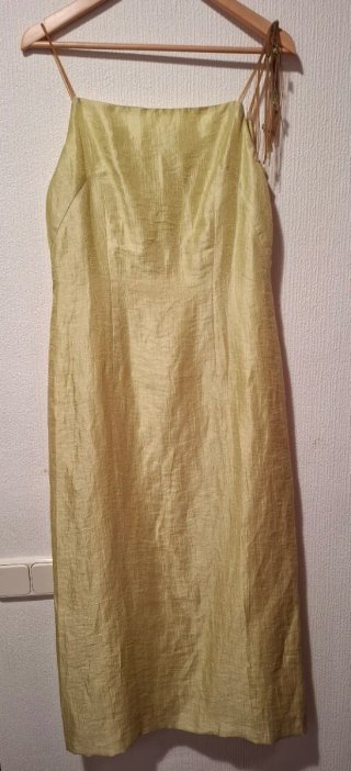Vestido de fiesta dorado y verde