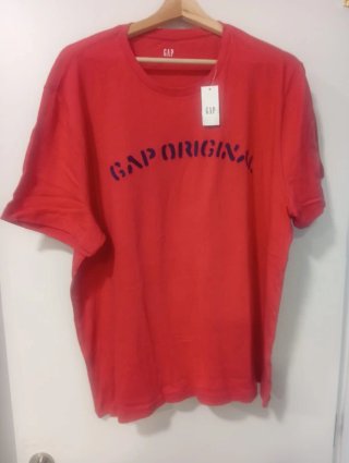 ✨Camiseta GAP Roja nueva✨