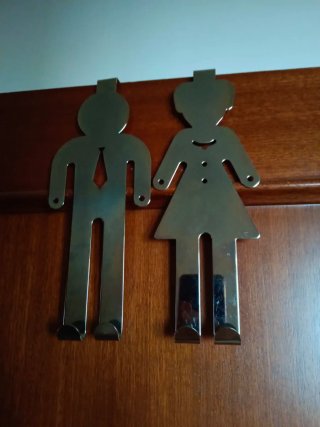 Set de 2 Perchas de Metal