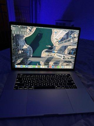 MacBook 2018 PRO 16GB RAM 500GB SSD 15,4 i7