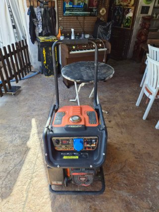 Generador Eléctrico 7000W para placas solares