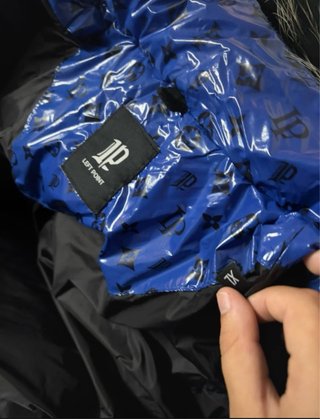 Chaqueta Jorge V con capucha y oso