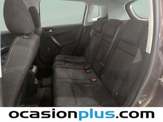Peugeot 2008 e-HDI 92 Active 68 kW (92 CV)