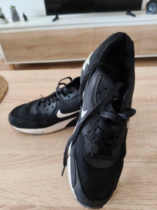 Zapatillas Nike Air Max Negras y Blancas