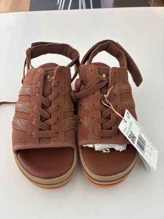 Sandalias Adidas Gazelle Bold Marrones
