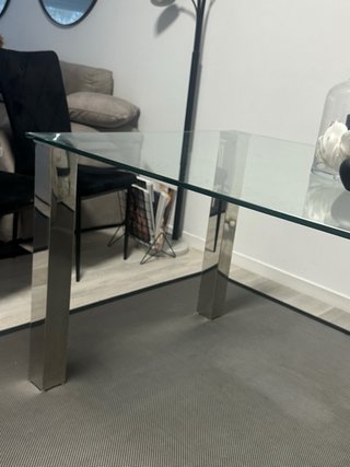 Mesa de Comedor de Cristal y Metal