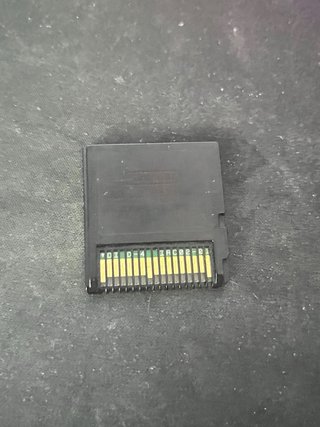 Sekiro (PS4) e Pokémon Nero (NDS)