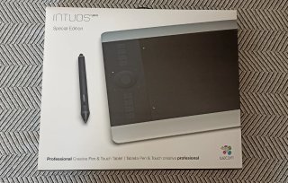 Tableta Wacom Intuos Pro M Special Edition