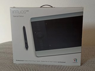Tableta Wacom Intuos Pro M Special Edition