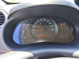 Renault Kangoo Furgon 95CV