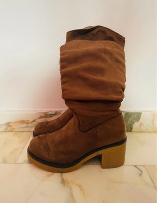 Botas Altas Marrones