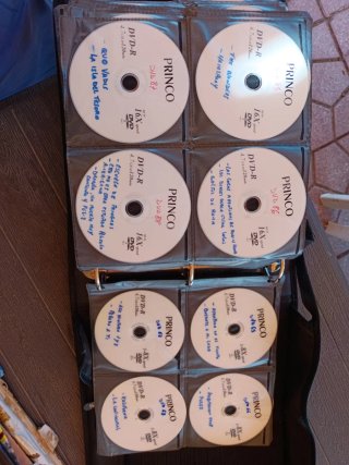 DVD 750 APROX grabadas 3-4 por DVD.