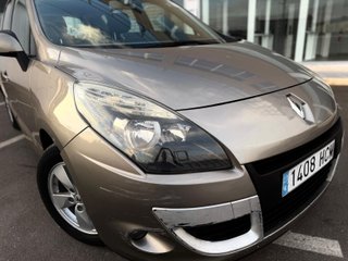 Renault Scenic 2011