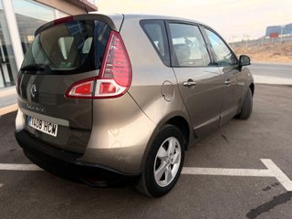 Renault Scenic 2011