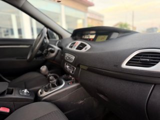 Renault Scenic 2011