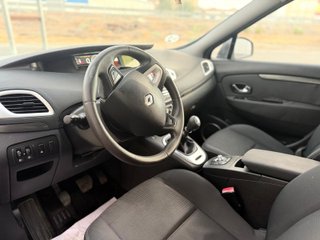 Renault Scenic 2011