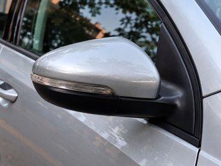 Volkswagen Golf Advance 1.6 TDI BMT 77 kW (105 CV)