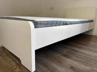 Cama IKEA ASKVOLL (90x200) + Colchón opcional