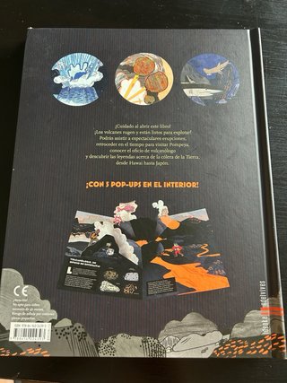 Libro pop up volcanes