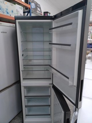 Nevera Haier 1.90m x 60cm