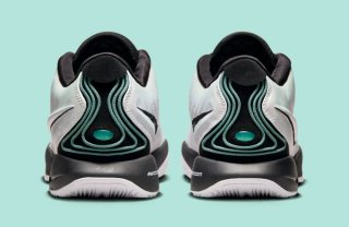 Zapatillas Nike LeBron XXL
