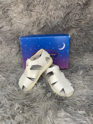 Sandalias Aladino Shoes Piel Niña Blancas