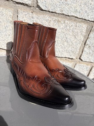 Botines Vaqueros Marrones hombre.