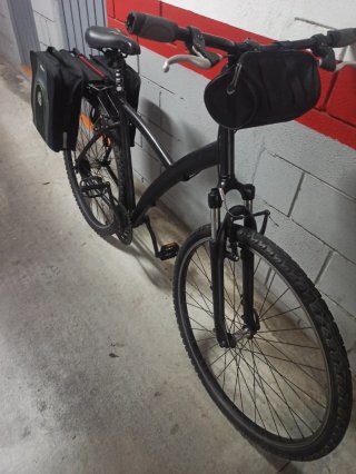 Bicicleta BTWIN 28 Negra