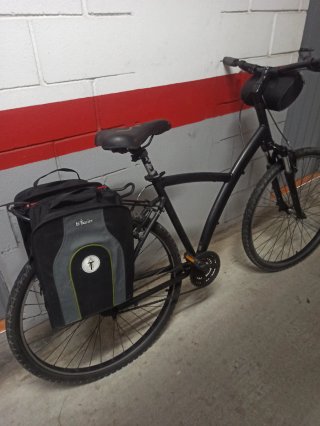 Bicicleta BTWIN 28 Negra