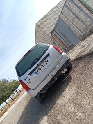ford focus familiar ford focus familiar 2000