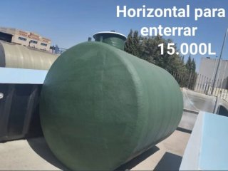 Depósito de Poliéster en STOCK