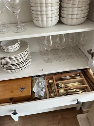 Vitrina IKEA HEMNES blanca