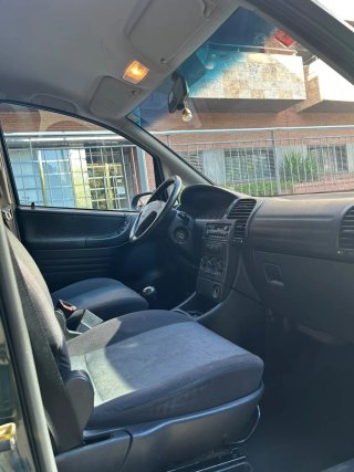 Opel Zafira 2001