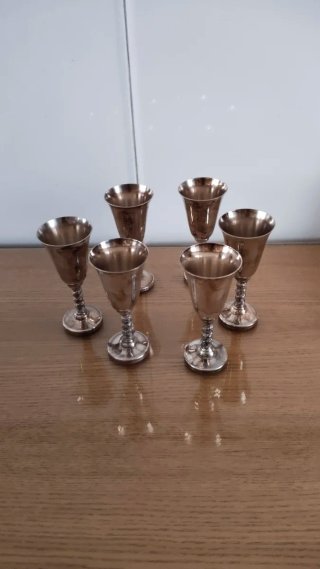 Set de 6 Copas de Metal Plateado
