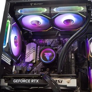 PC Gaming NUEVO con Diseño Batman