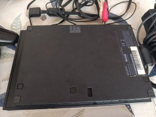 Lote PlayStation 2 con juegos