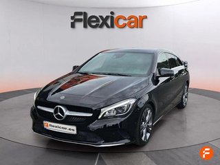 Mercedes-Benz CLA CLA 200 D DCT 4MATIC Shooting Brake