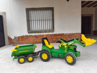 Tractor John Deere Infantil con Remolque
