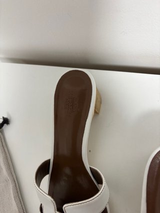 Sandalias con tacón Hermès blancas Talla 35