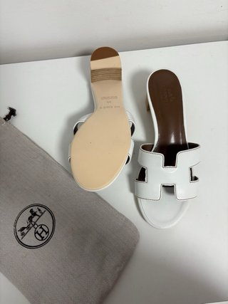 Sandalias con tacón Hermès blancas Talla 35