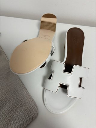 Sandalias con tacón Hermès blancas Talla 35