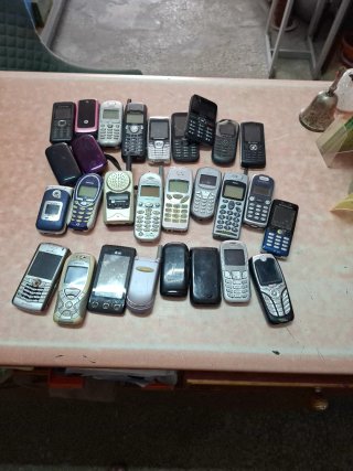 Lote móviles antiguos precio x unidad
