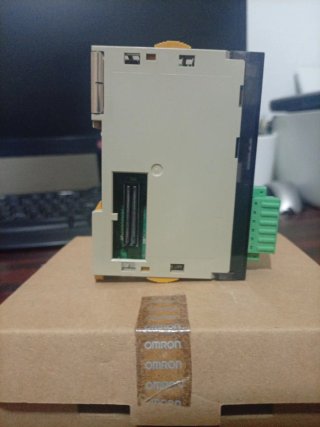 Módulo de comunicación Omron CJ1W-SRM21