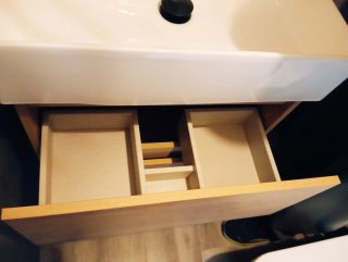 Mueble de baño lavabo madera y cerámica