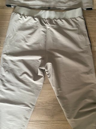Chándal Under Armour Gris y Negro