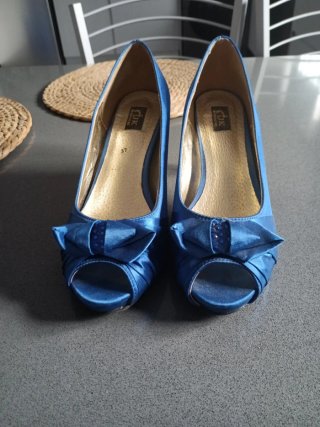 Zapatos de tacón JK azules talla 37