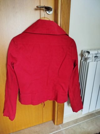 Cazadora roja