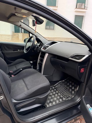Peugeot 207 2008