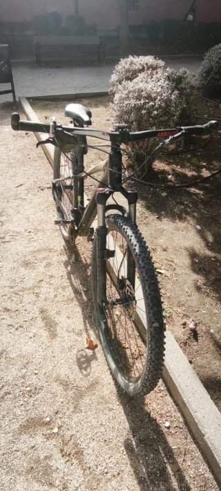 Bicicleta de Montaña MTB Cube