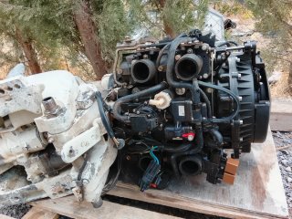 Motor fueraborda para barco jhonson 115cv v4